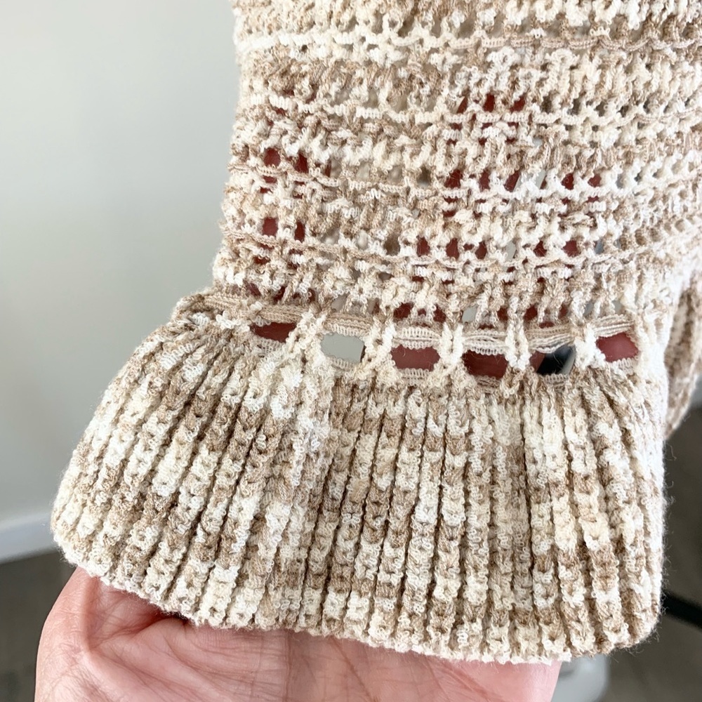 Mable Aylin Ruffle Top - Picture 9 of 13